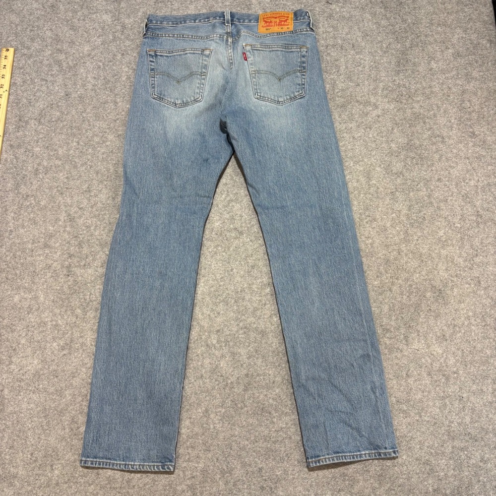 Levis 501 Original Fit Straight Leg Light Wash Blue Denim Jeans Mens 30x30